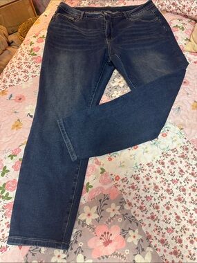 Classic Straight Leg Women's Jeans in Dark Blue